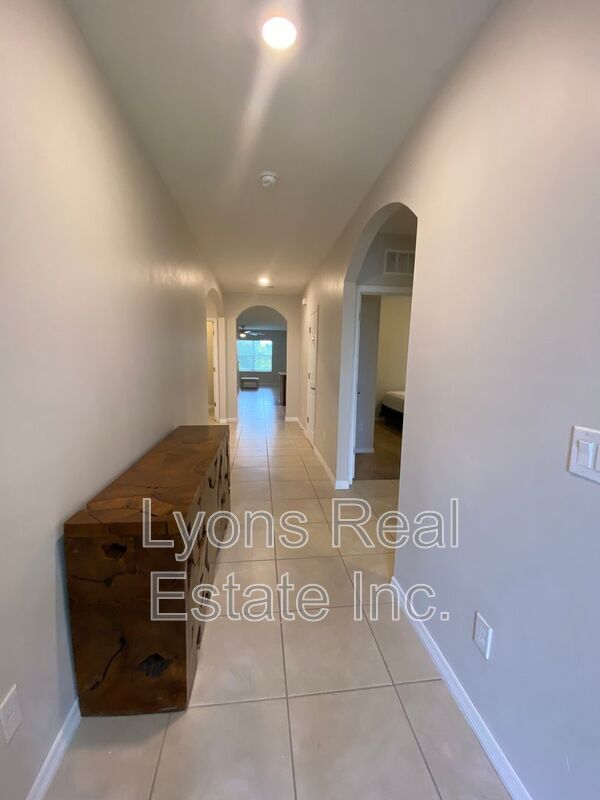 Photo - 2507 NW 20th Terrace