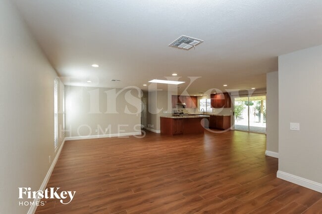 Photo - 2109 N Verano Way