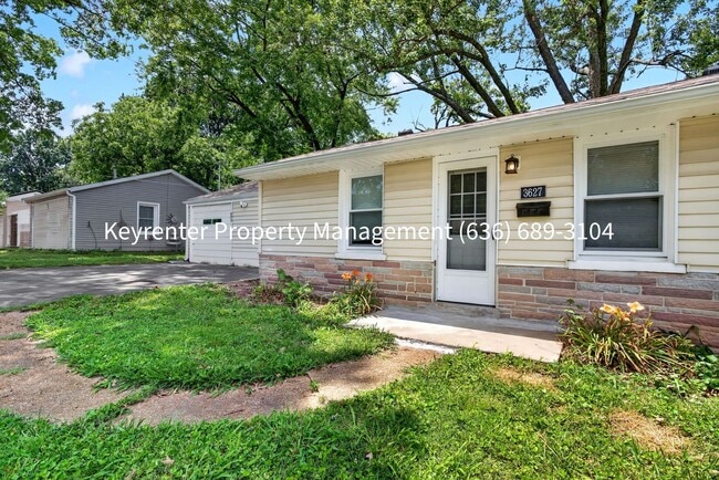 Photo - Fully Renovated 2BR/1BA Home for Rent
