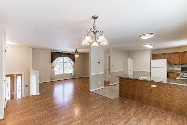 Photo - 44246 Old Mill Hill Rd