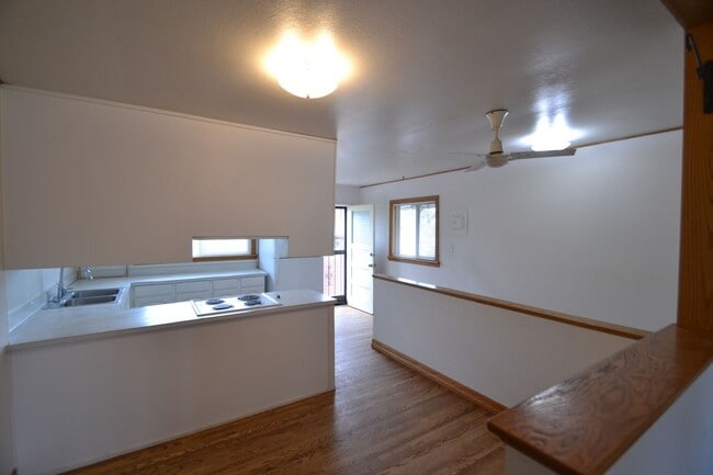 Photo - 613 Erie Rd