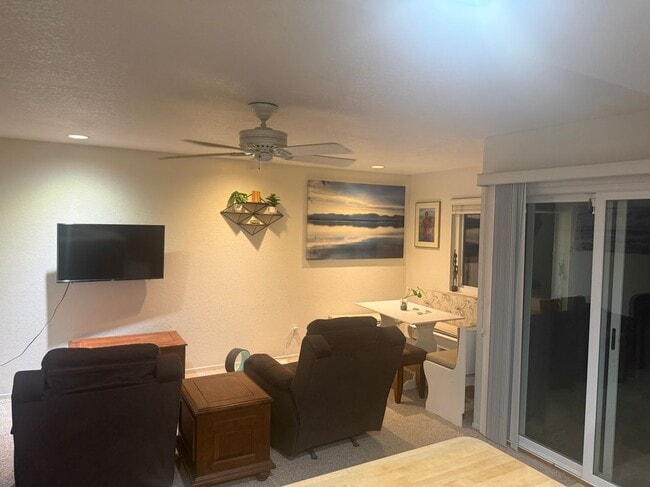 Photo - 5213 Dredger Way Unit Upper
