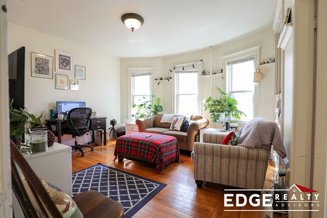 Photo - 41 Easton St