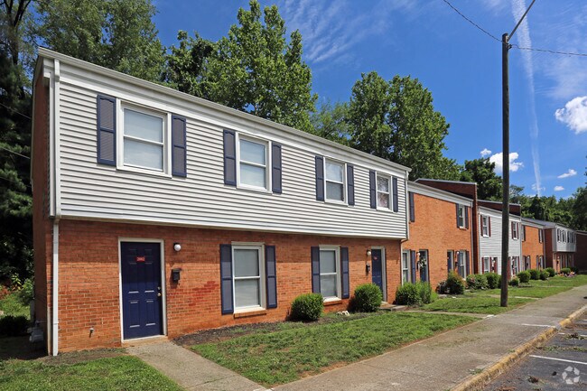 Tinker Creek Manor - Tinker Creek Manor Apartments