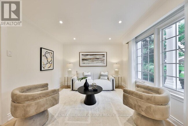 Photo - 1316 Cambridge Dr