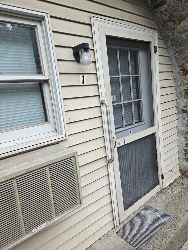 17 Prospect St