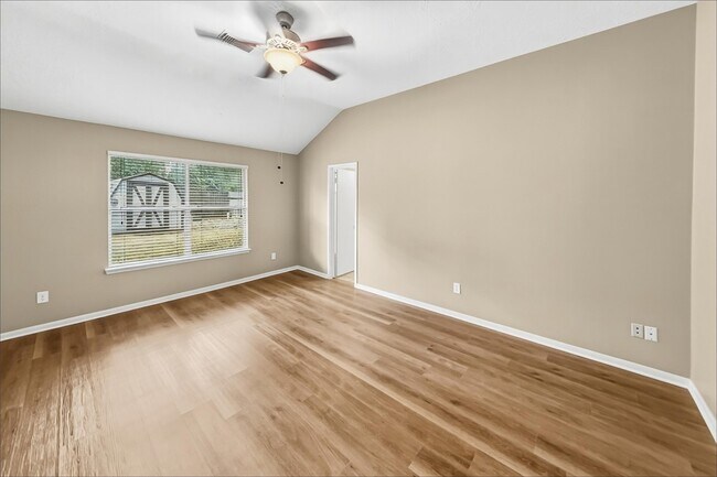 Photo - 25914 Richards Rd