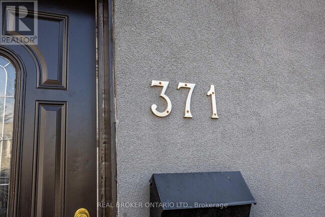 Photo - 371 Jones Ave