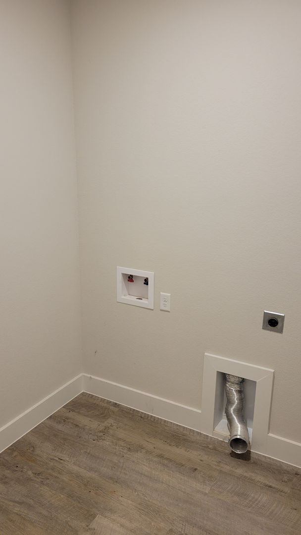 3/2 DARLING HOME GODLEY ISD House Rental in Godley, TX