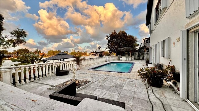 Photo - 15321 SW 59th St