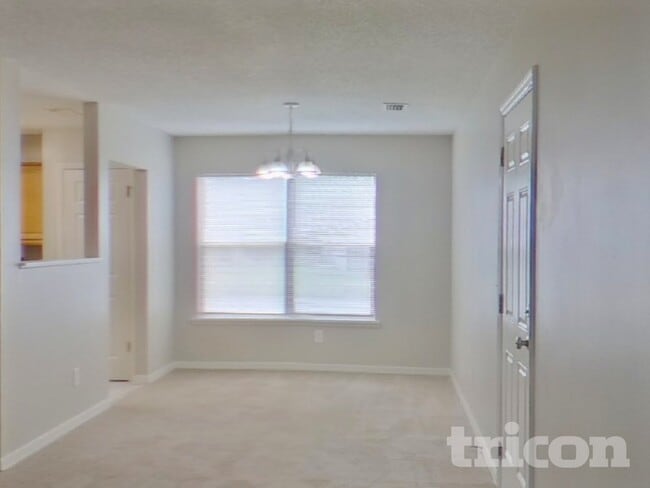 Photo - 7091 Beechfern Ln S