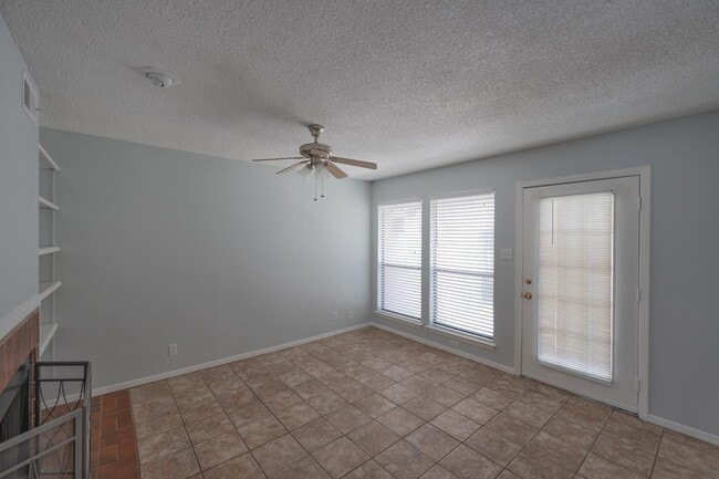 Photo - 2110 Rio Grande St