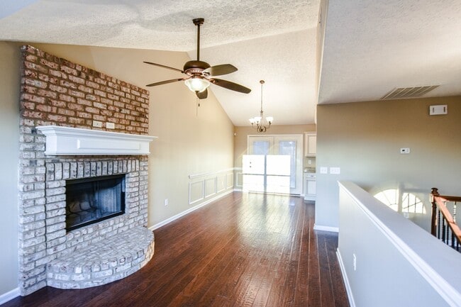 Photo - Dog Friendly Three Bedroom!