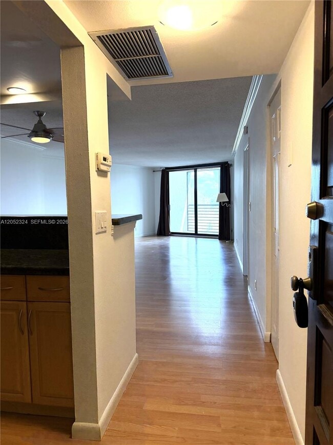 Building Photo - 3800 N Hills Dr Unit 401