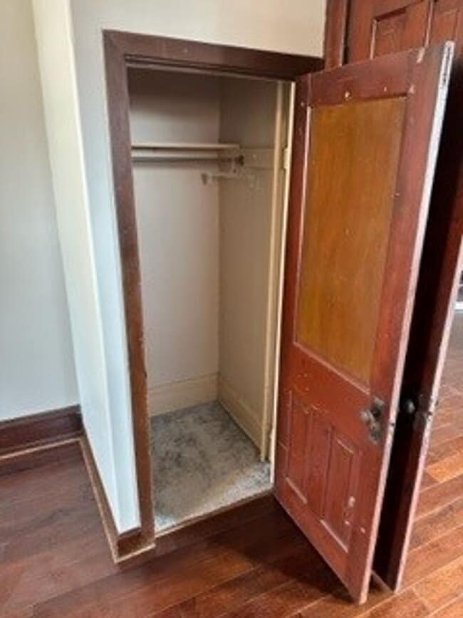 Photo - 402 N Railroad St Unit 402