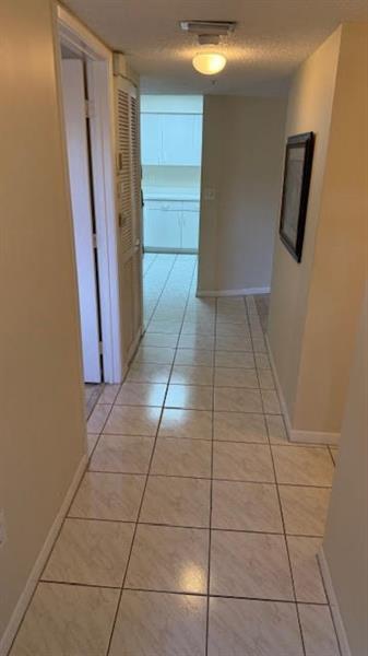 Photo - 2334 S Cypress Bend Dr Unit 204