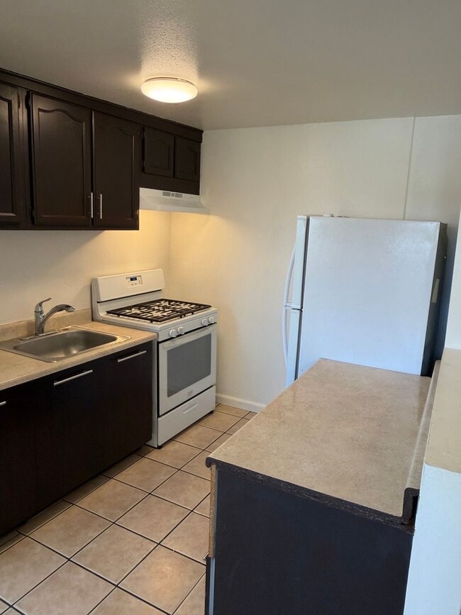 Photo - 12940 Prairie Ave