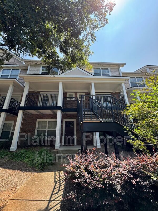 Photo - 1035 Barnett Shoals Rd Unidad #424 Rental