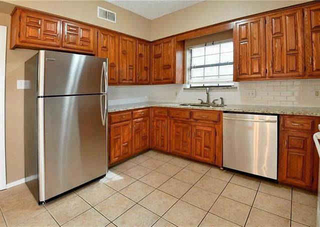 Photo - 8945 Camfield Way St