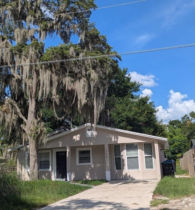 Building Photo - 305 S Candler Ave Rental