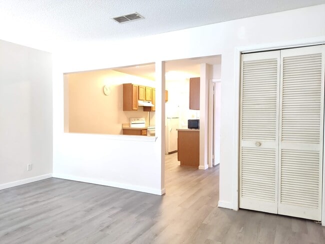 Photo - 801 Burcale Rd Unit K1