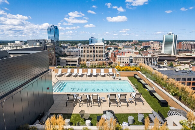 Outdoor Pool_01 - The Smyth