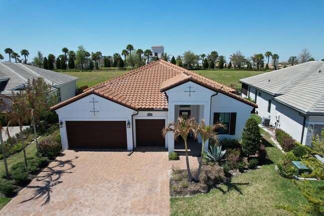 Building Photo - 9204 SW Arco Wy