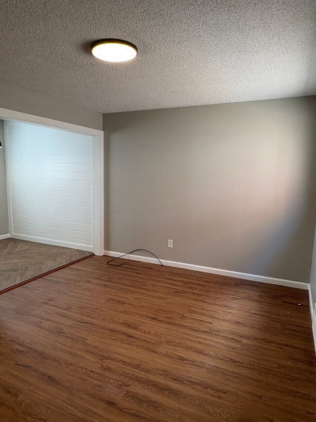 Photo - Inviting 1 bed/1bath in Benton Park West Unit B