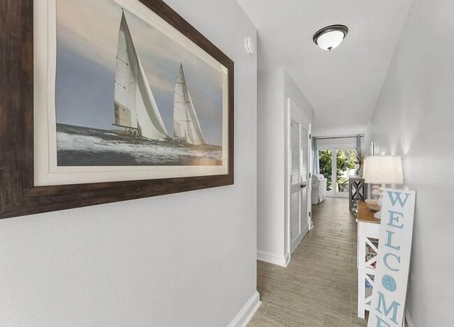 Photo - 485 Gulf Shore Dr