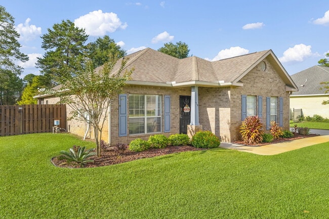 Photo - 526 Camellia Ct