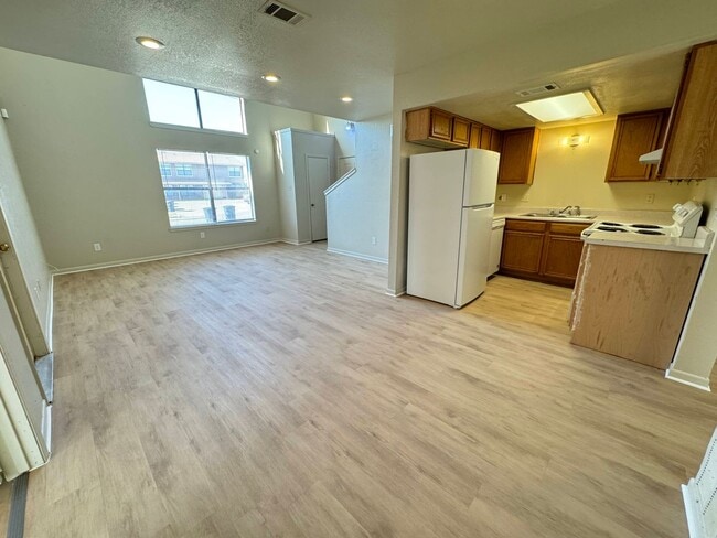 Photo - 1203 Monroe Loop Unit D