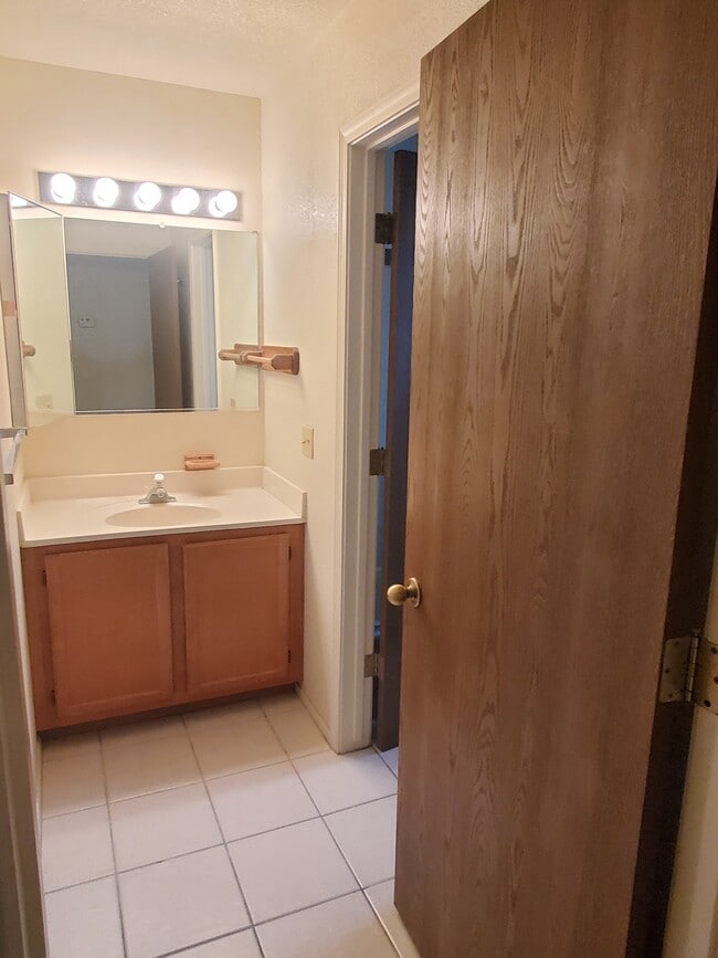 Photo - 2635 Calle de Mercado