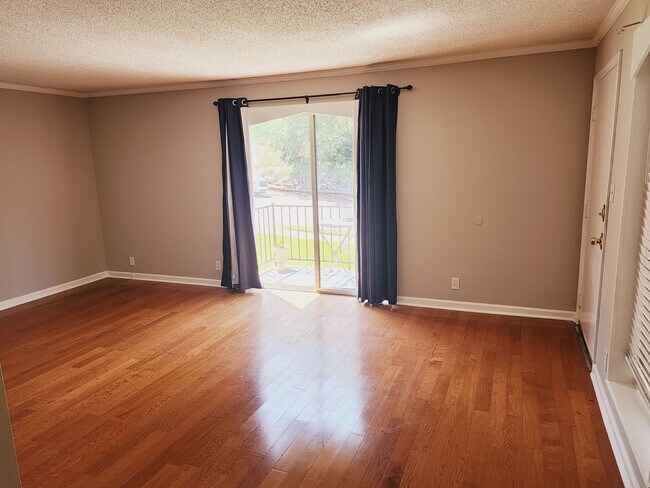 Photo - 2136 16th Avenue South, Unit 4B, Birmingha...