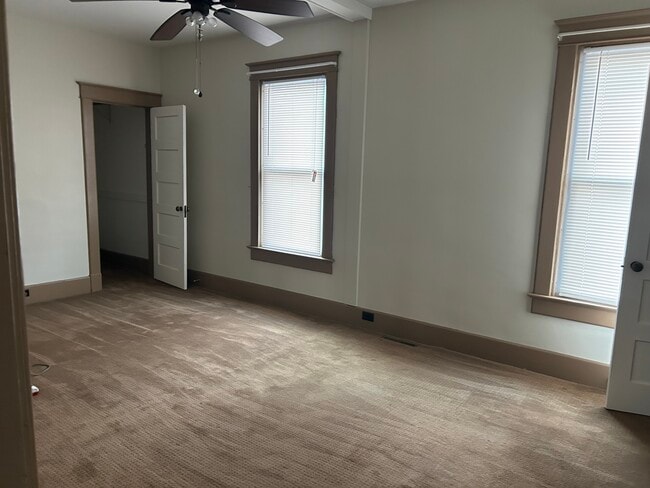 Photo - 2 Romeyn Ave Unit Floor 1