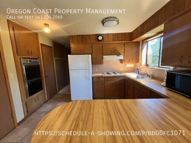 Photo - 32300 Cape Kiwanda Dr
