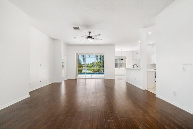 Photo - 7813 Castleisland Dr