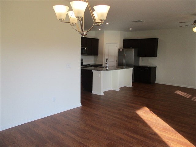 Photo - 8179 Radican Rd