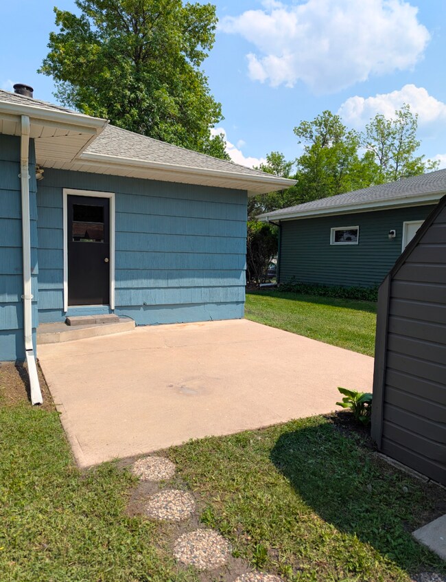 Photo - 1715 N Front St