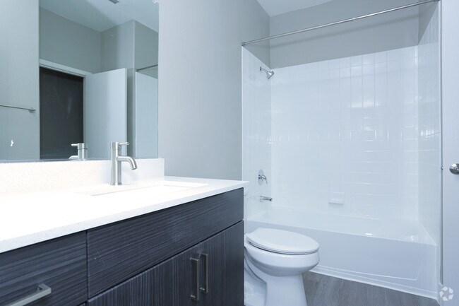 2BR, 2BA - 1146 SF Bathroom