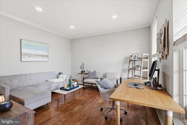 Photo - 6711 Selbourne Ln