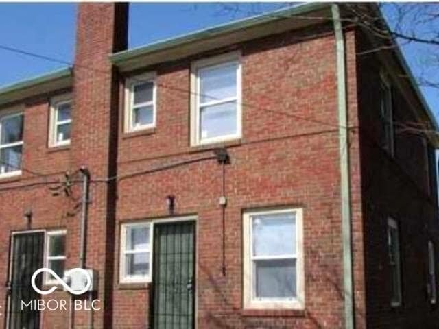 Photo - 2221 E 38th St