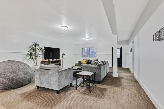 Photo - 4611 S Merrivale Pl