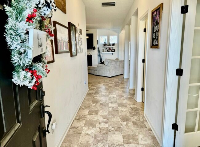 Photo - 13238 Landing Cir