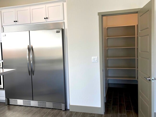 Photo - $2,695 Ashlan & Armstrong, 4 Bedroom - E. ...