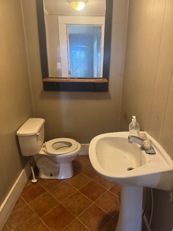 Photo - 204 Dameron St