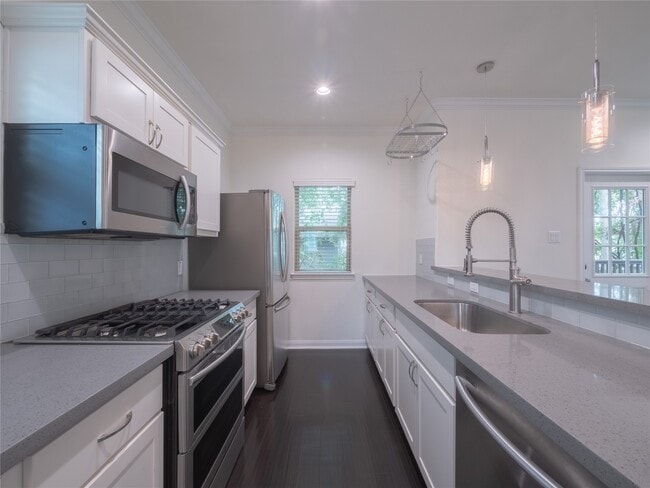 Photo - 1113 Bunton St
