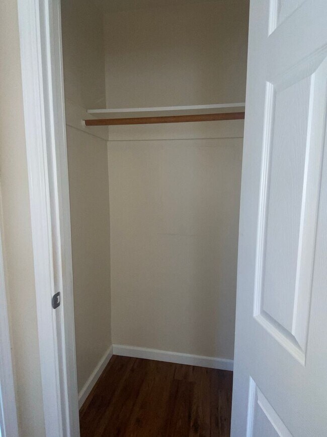 Photo - One Bedroom Unit Available in San Leandro! Unidad 1472