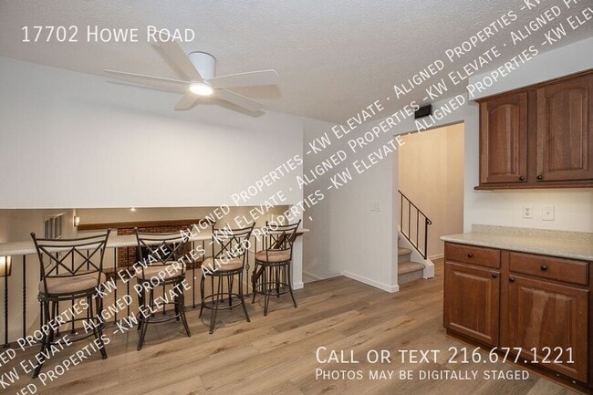 Photo - 17702 Howe Rd