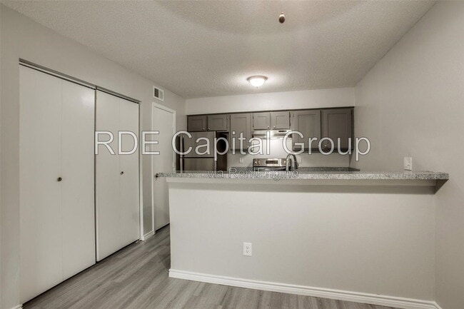 Photo - 1939 Cranford Dr Unit 102