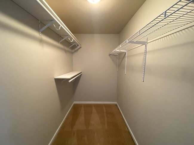 Photo - 406 Arbor Oaks Dr